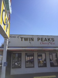 Fachada do Twede's Cafe, uma homenagem de North Bend a “Twin Peaks”